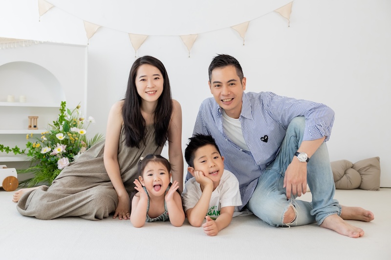 全家福推薦,兒童寫真,台北親子攝影,全家福,親子寫真價格,溫馨全家福,成長紀錄,台北親子照,親子照