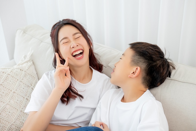 台北全家福,全家福照,多人全家福,家庭寫真,親子家庭,家族團聚照,全家福照片價格,三代同堂,全家福寫真方案