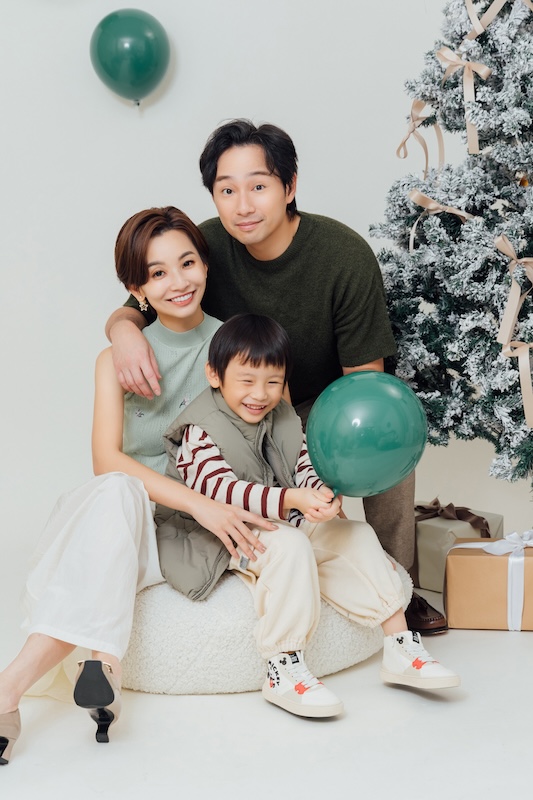 台北全家福攝影,全家福,親子寫真推薦,家庭照,親子照,親子寫真價格,兒童攝影,家庭寫真推薦,親子成長紀錄,親子攝影風格