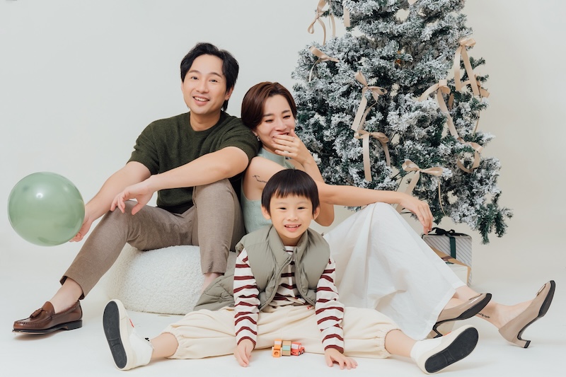 台北全家福攝影,全家福,親子寫真推薦,家庭照,親子照,親子寫真價格,兒童攝影,家庭寫真推薦,親子成長紀錄,親子攝影風格