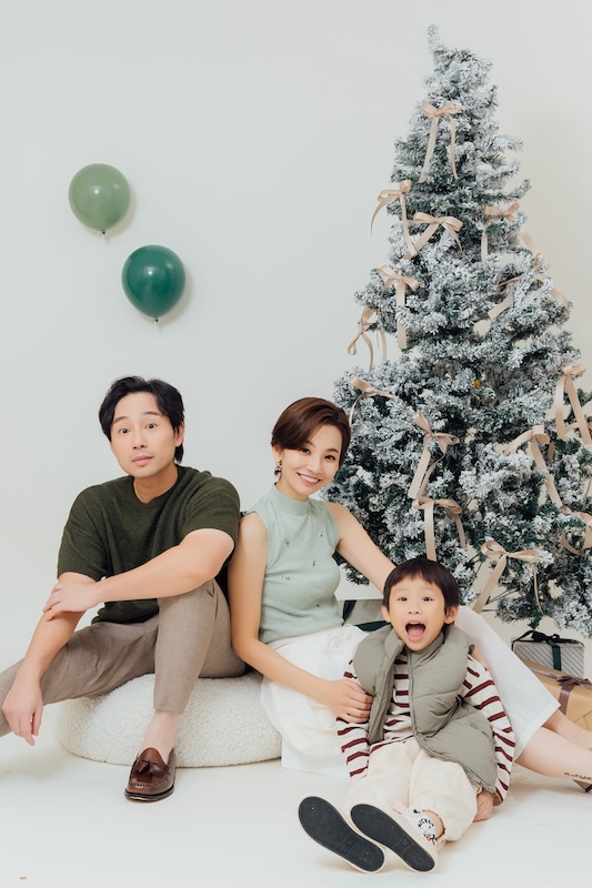 台北全家福攝影,全家福,親子寫真推薦,家庭照,親子照,親子寫真價格,兒童攝影,家庭寫真推薦,親子成長紀錄,親子攝影風格
