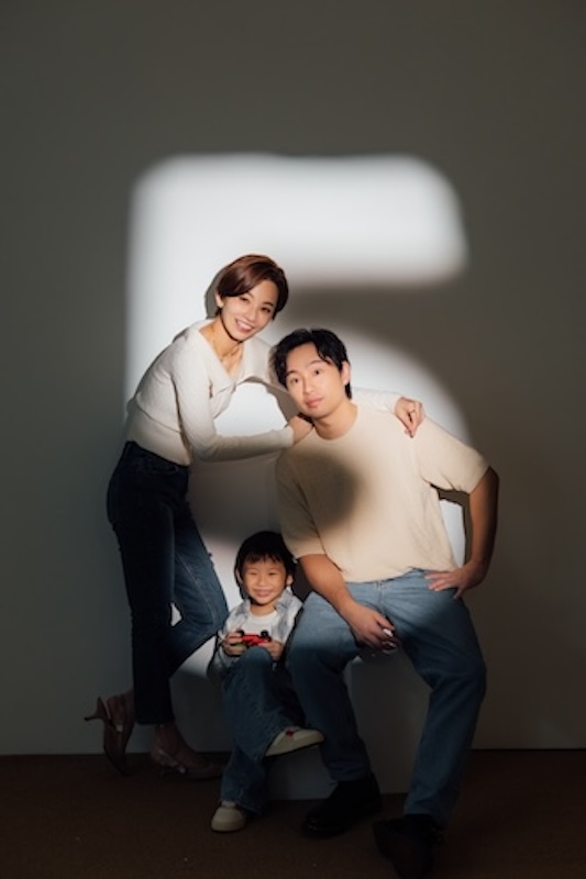 台北全家福攝影,全家福,親子寫真推薦,家庭照,親子照,親子寫真價格,全家福拍照台北,兒童攝影,全家福拍照台北,兒童攝影