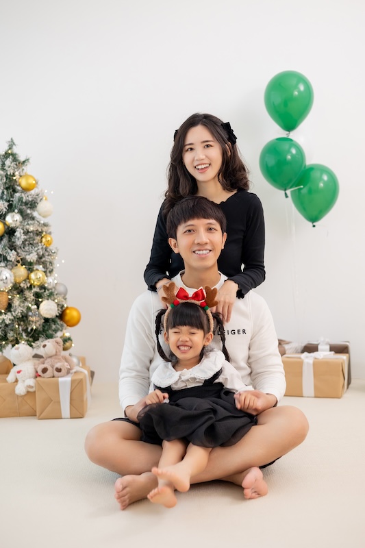 親子寫真價格,搞怪親子照,台北全家福推薦,一家三口寫真,親子寫真推薦,成長紀念照,兒童寫真,自然風格攝影,活潑親子寫真,全家福