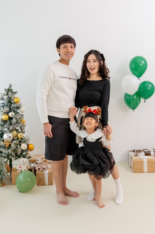 親子寫真價格,搞怪親子照,台北全家福推薦,一家三口寫真,親子寫真推薦,成長紀念照,兒童寫真,自然風格攝影,活潑親子寫真,全家福