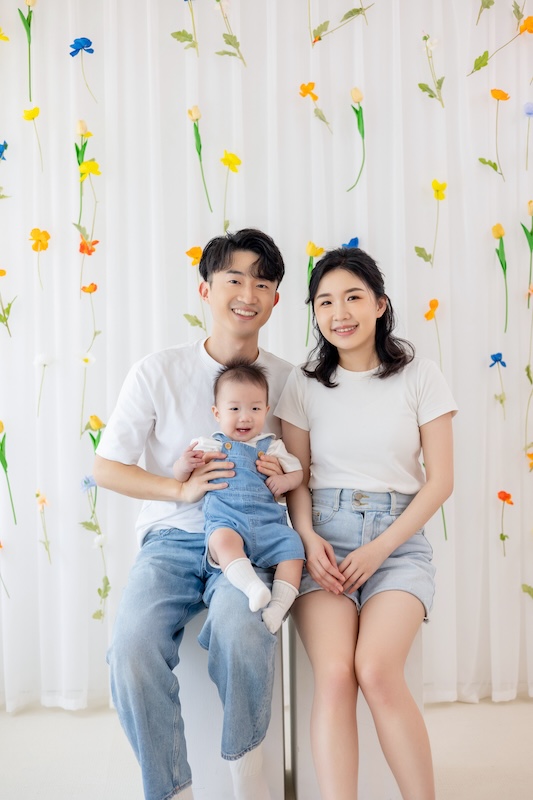 親子攝影,寶寶寫真推薦,親子攝影,全家福,親子寫真價格,親子互動,溫馨全家福,親子成長紀錄,台北攝影推薦,親子照,紀念照