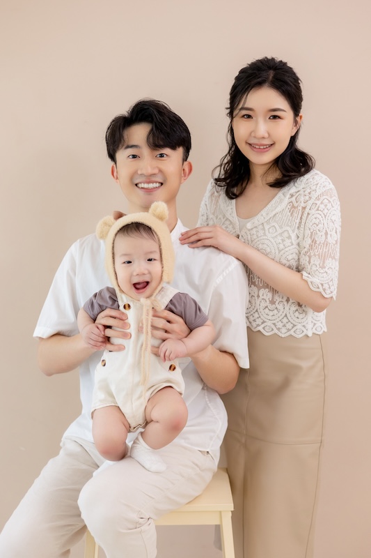 親子攝影,寶寶寫真推薦,親子攝影,全家福,親子寫真價格,親子互動,溫馨全家福,親子成長紀錄,台北攝影推薦,親子照,紀念照