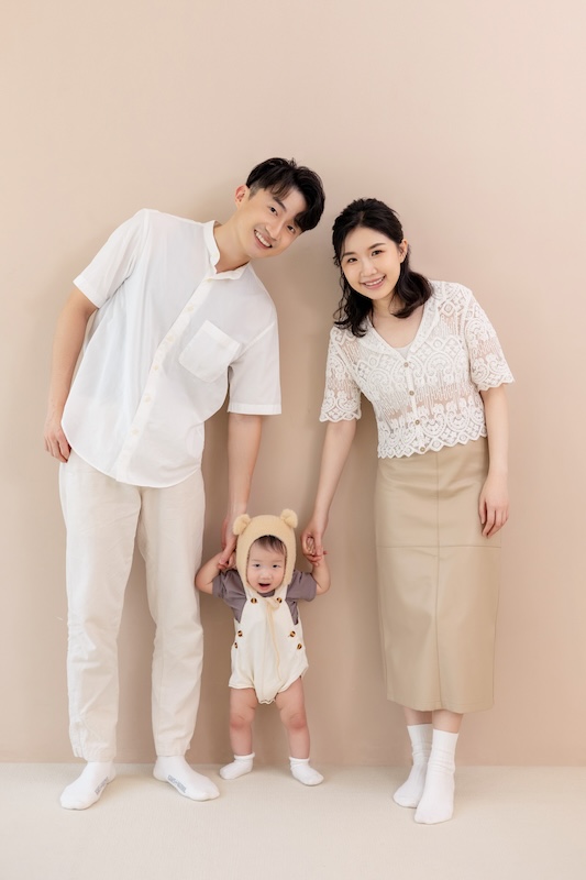親子攝影,寶寶寫真推薦,親子攝影,全家福,親子寫真價格,親子互動,溫馨全家福,親子成長紀錄,台北攝影推薦,親子照,紀念照