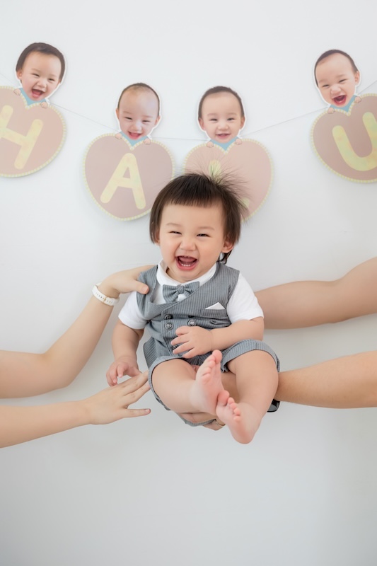 【抓周寫真推薦】寶寶週歲 親子全家福