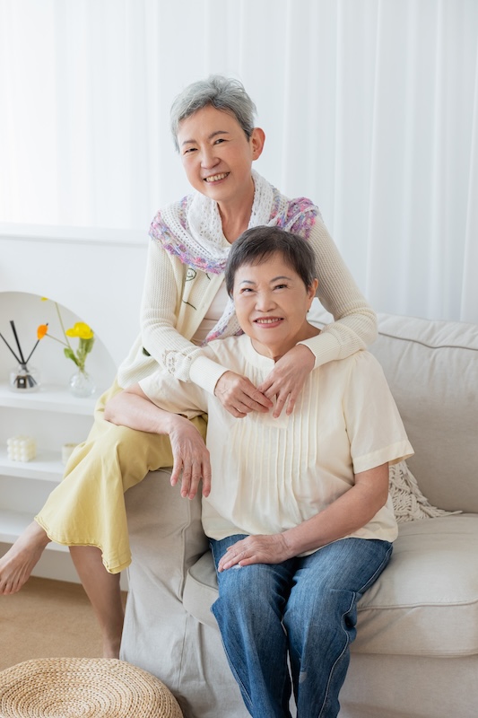 台北全家福,母女寫真,姊妹寫真,家庭寫真推薦,全家福紀念照,溫馨寫真,家庭攝影,自然互動,攝影推薦