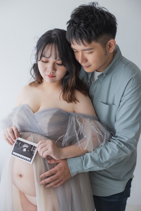台北孕婦寫真推薦,孕婦照,孕婦寫真價錢,孕媽咪推薦,孕婦夫妻,唯美寫真,孕婦全家福,孕婦攝影風格,生活感寫真,孕期紀錄