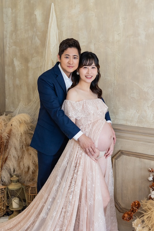 台北孕婦攝影,孕婦照,孕婦寫真推薦,孕婦造型,孕婦夫妻,居家風格,孕婦全家福,孕婦日常,典雅風格,孕期紀錄
