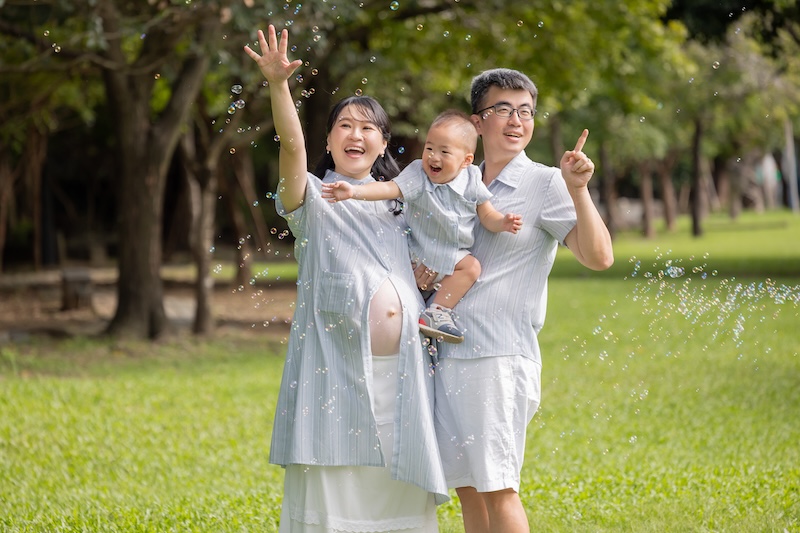 孕婦寫真推薦,台北孕婦照,孕婦寫真價錢,孕婦照風格,親子寫真,唯美孕婦寫真,孕婦全家福,孕婦攝影風格,生活感寫真,自然系風格