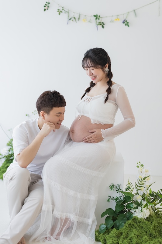 孕婦寫真推薦,孕婦寫真紀錄,唯美孕婦照,孕婦寫真價格,孕婦照風格,孕婦自然寫真,孕婦穿搭,孕婦全家福,生活感,孕婦夫妻