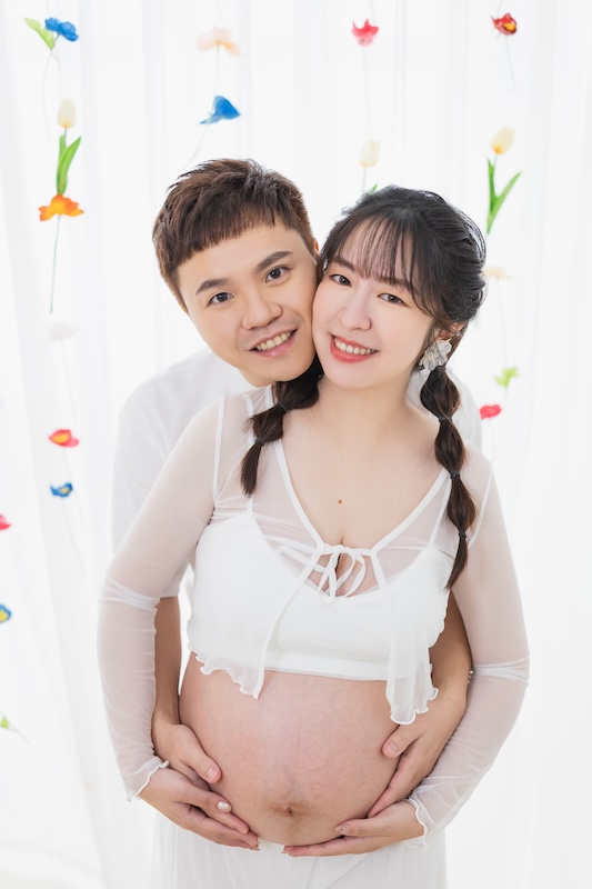 孕婦寫真推薦,孕婦寫真紀錄,唯美孕婦照,孕婦寫真價格,孕婦照風格,孕婦自然寫真,孕婦穿搭,孕婦全家福,生活感,孕婦夫妻