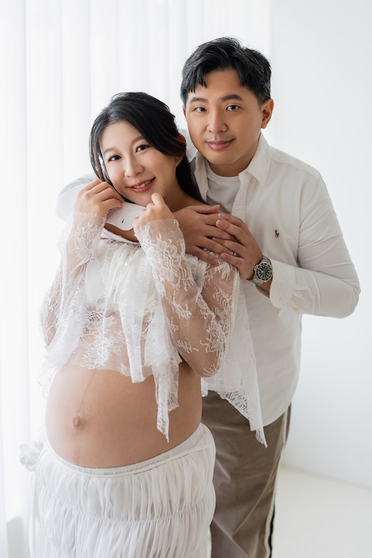 孕婦寫真風格,孕婦攝影推薦,孕婦夫妻,孕婦造型,孕婦穿搭,優雅風格,孕婦全家福,韓系風格,浪漫唯美風格,孕期紀錄