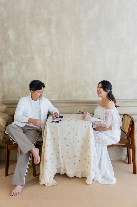 孕婦寫真風格,孕婦攝影推薦,孕婦夫妻,孕婦造型,孕婦穿搭,優雅風格,孕婦全家福,韓系風格,浪漫唯美風格,孕期紀錄