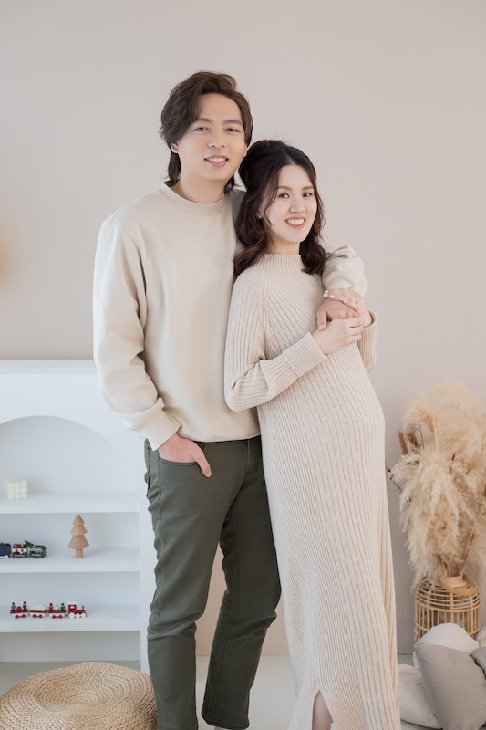 孕婦攝影價錢,孕婦照,孕婦寫真推薦,孕婦穿搭,孕婦夫妻,居家風格,孕婦全家福,孕婦日常,韓系風格,孕期紀錄