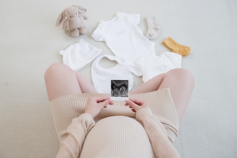孕婦攝影,孕婦照,孕婦寫真價錢,孕媽咪推薦,孕婦夫妻,居家風格,孕婦全家福,孕婦日常,生活感寫真,孕期紀錄