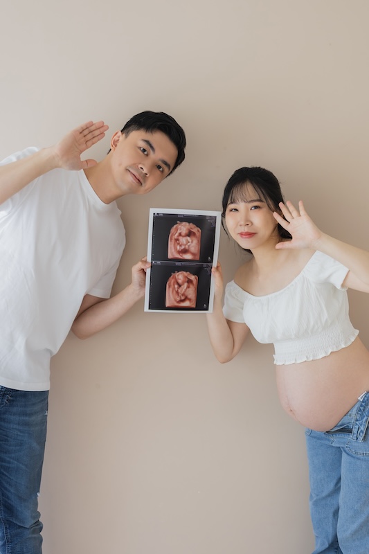 孕婦攝影,孕婦照,孕婦寫真推薦,孕婦造型,孕婦夫妻,居家風格,孕婦全家福,韓系風格,牛仔風格,孕期紀錄