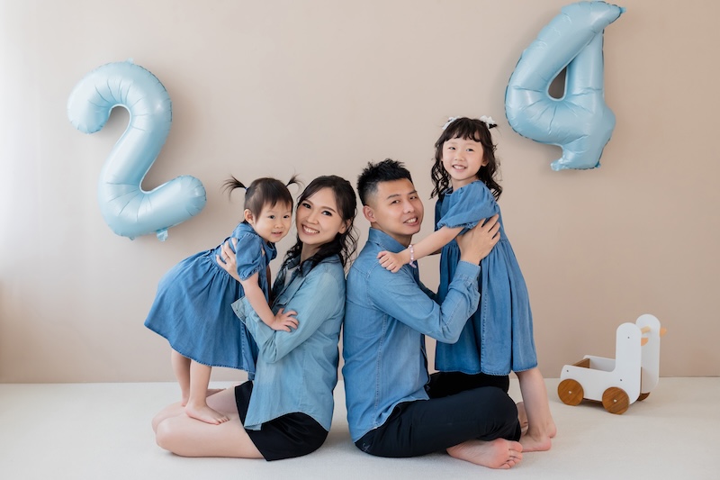 親子寫真,全家福拍攝,親子寫真必看,全家福,親子寫真價格,自然互動,溫馨全家福,親子成長紀錄,台北攝影推薦,家庭攝影,紀念照