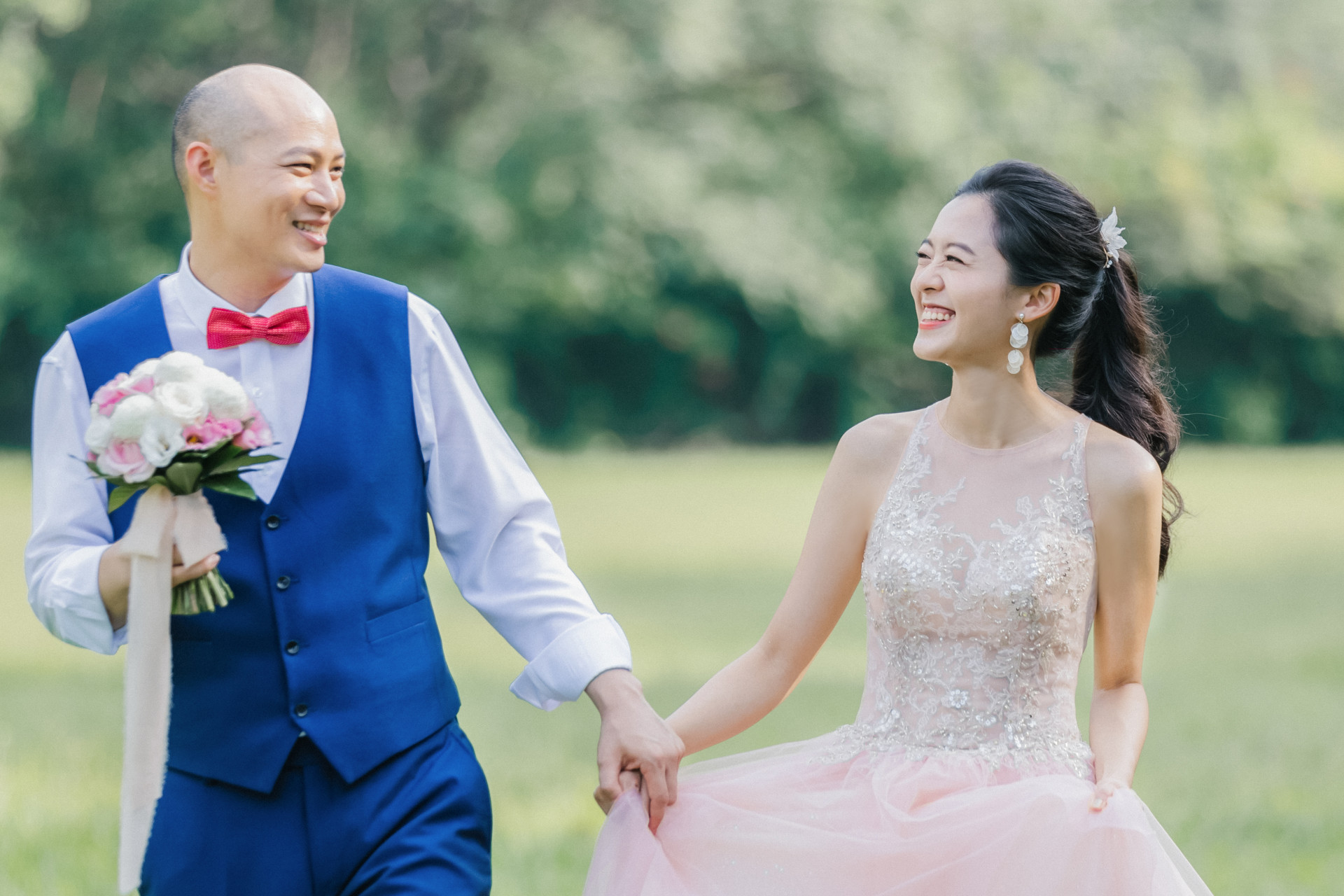 棚拍婚紗照,光影婚紗攝影,韓風婚紗攝影,簡約婚紗照,自助婚紗,大同大學婚紗,自然淸新婚紗,婚紗照推薦,婚紗照風格,婚紗包套,龍鳳掛婚紗,中式婚紗照