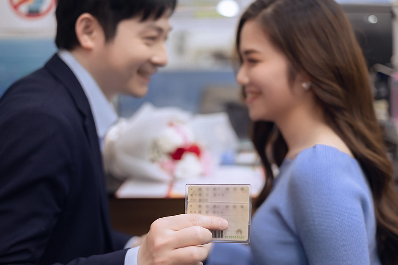 結婚登記,登記寫真,登記攝影方案,結婚登記攝影,戶政登記紀錄,結婚紀錄,登記照,婚紗照推薦,台北婚紗照,生活寫真婚紗,情侶寫真,結婚登記報價" title="結婚登記,登記寫真,登記攝影方案,結婚登記攝影,戶政登記紀錄,結婚紀錄,登記照